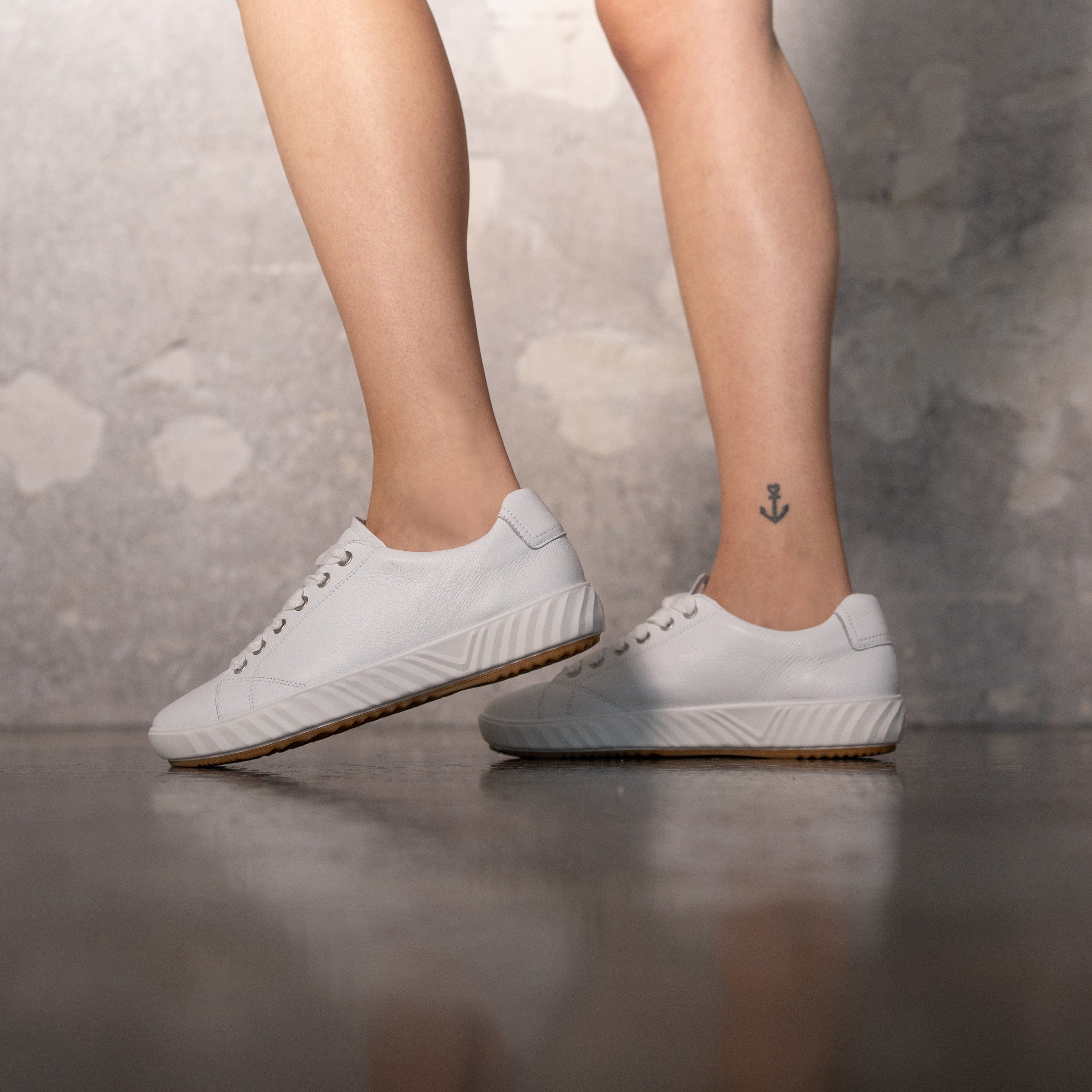13640 White - Image 6