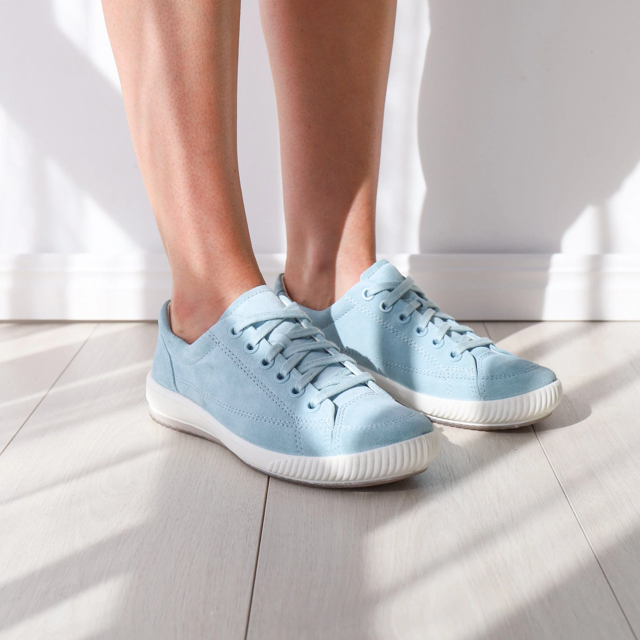 161 Light Blue - Image 2