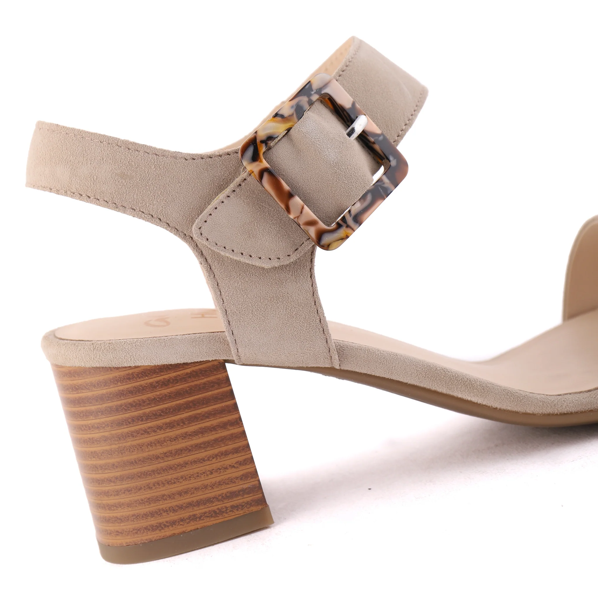 20507 Sand Suede - Image 2