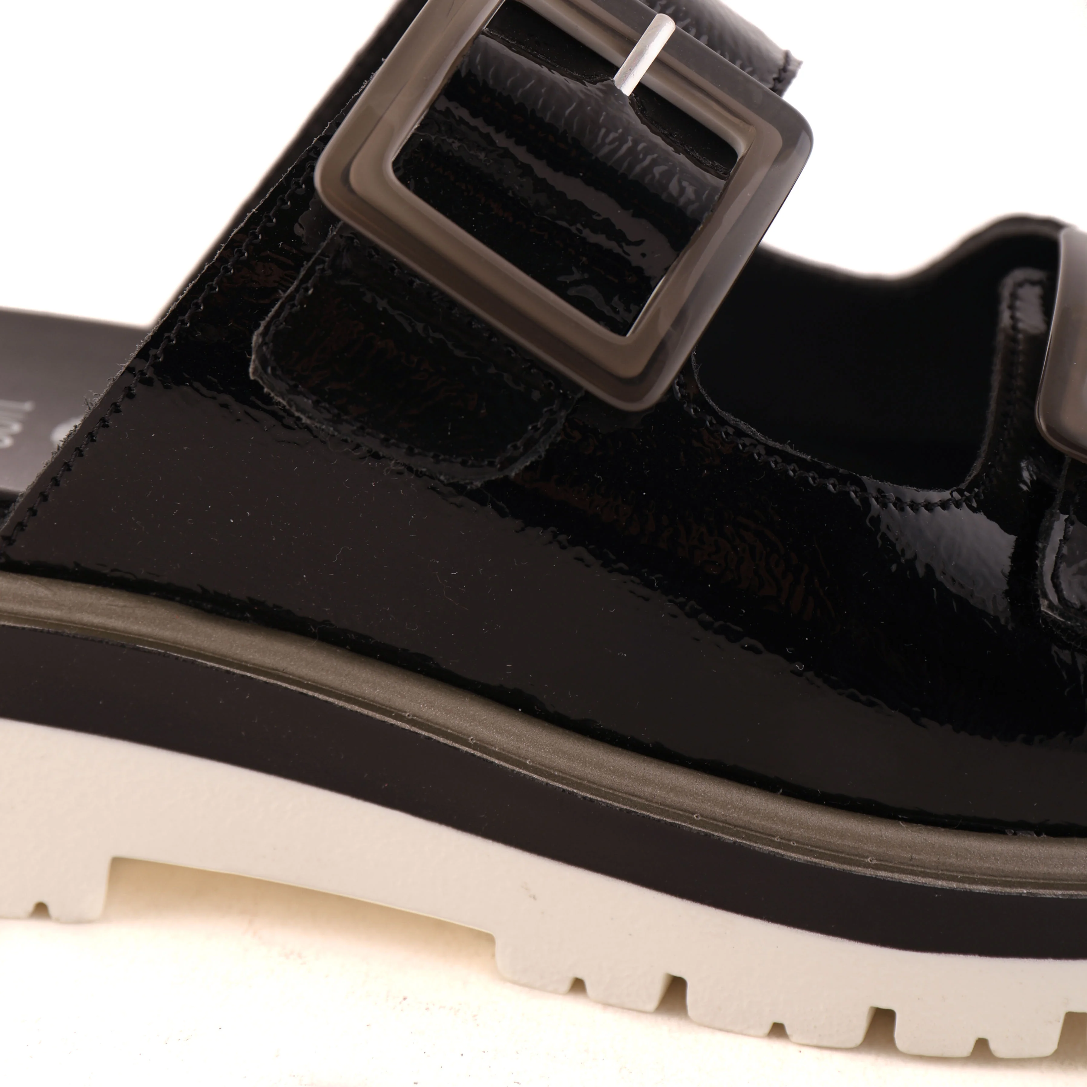 21011 Black Patent - Image 3