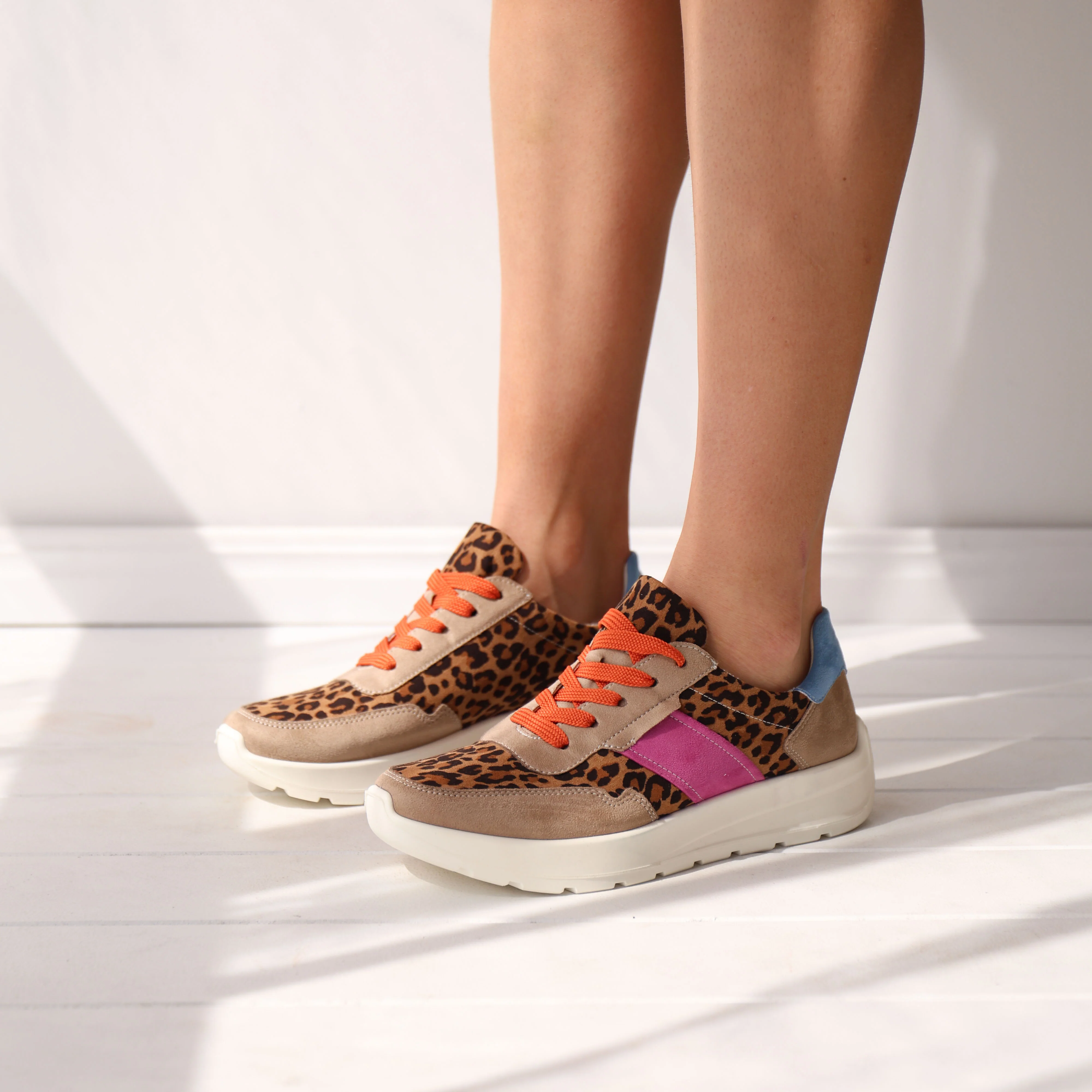 25116 Leopard Suede Multi - Image 6