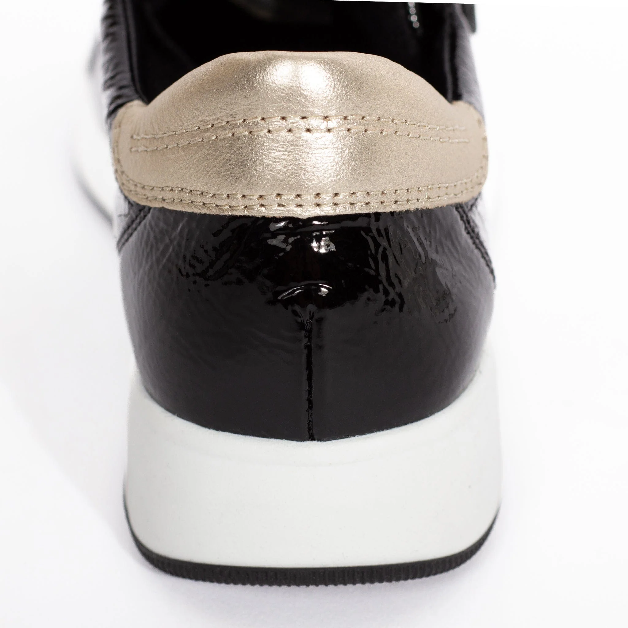 34432 Black Patent - Image 9