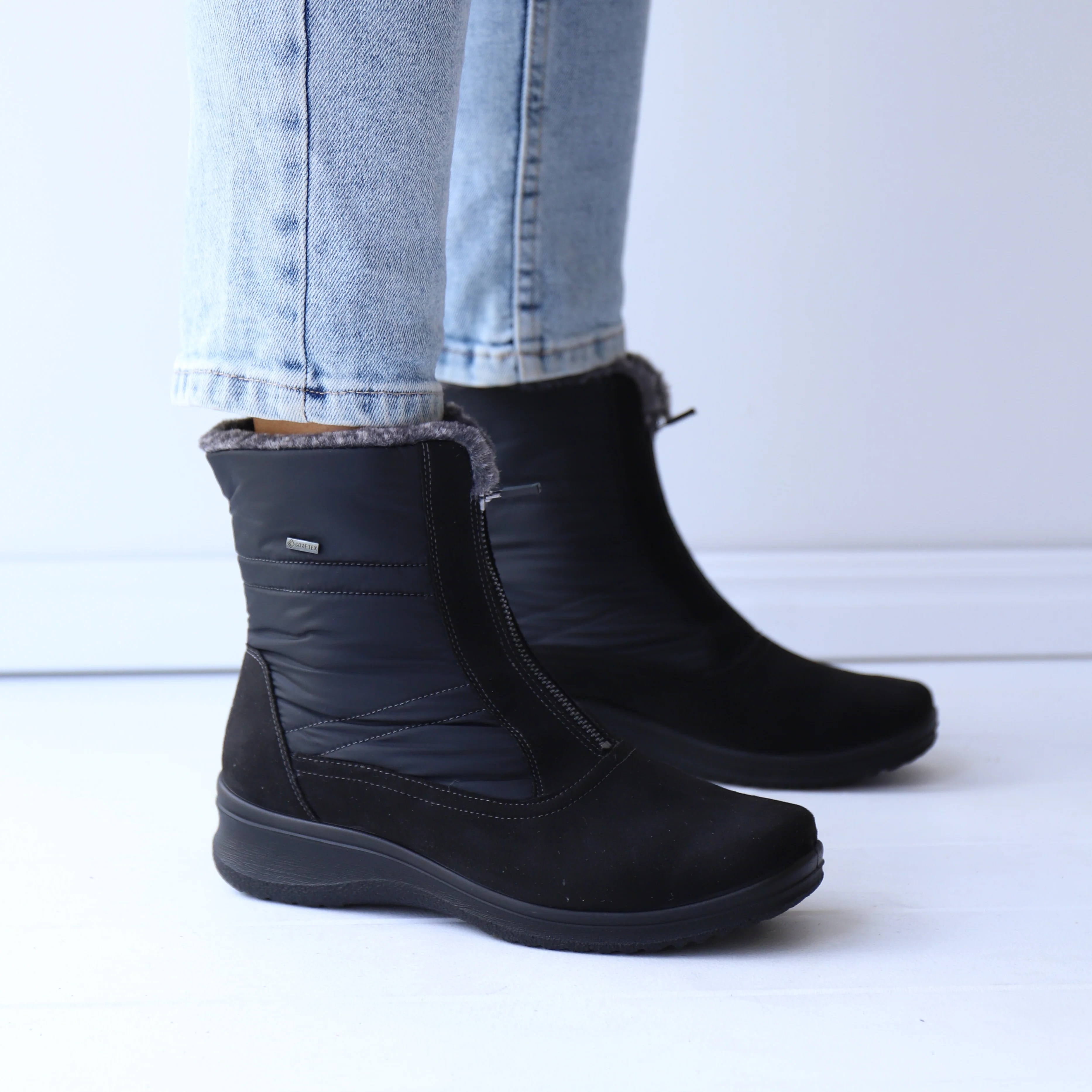 48530 Black - Image 2