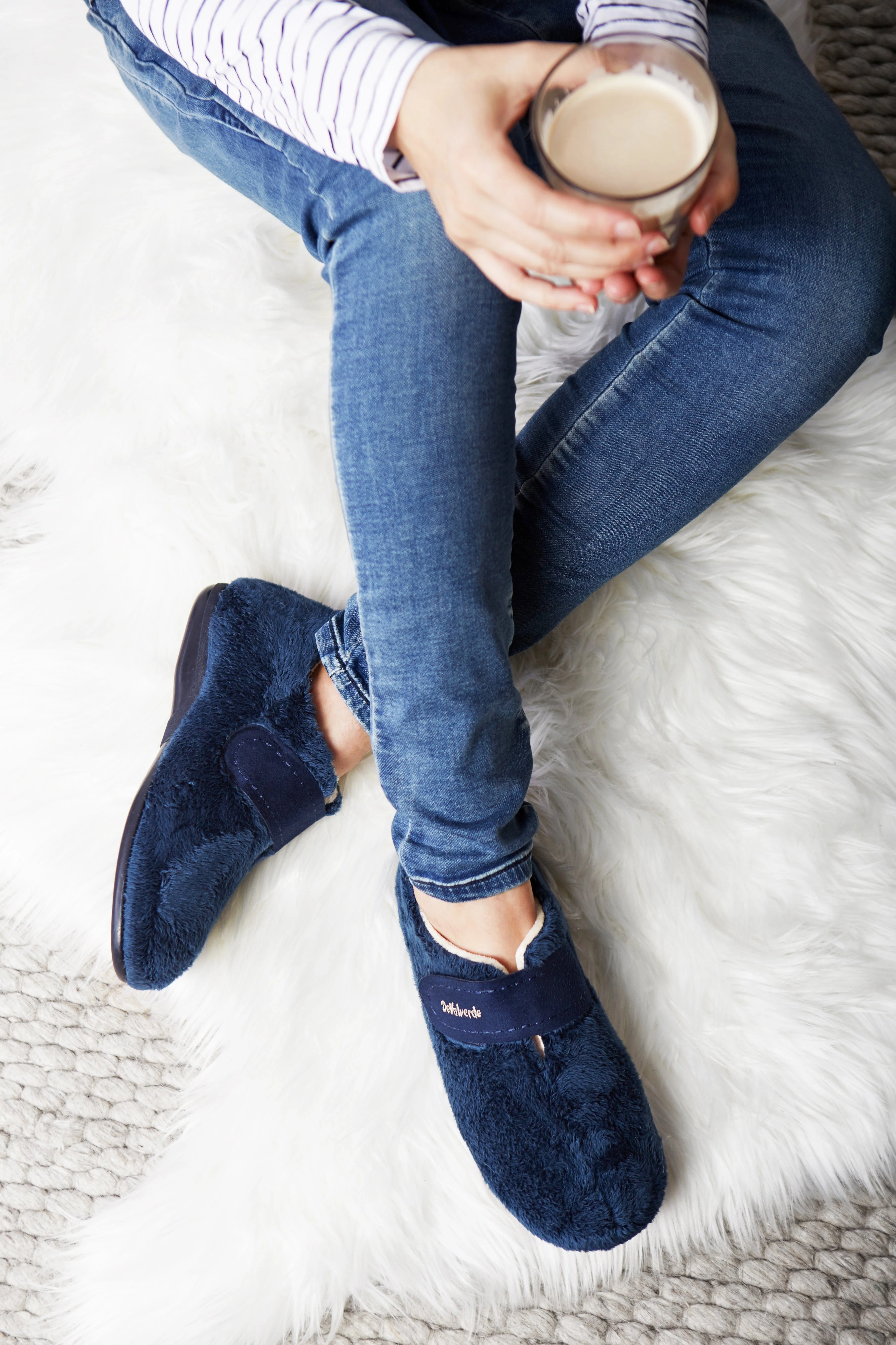 9724 NAVY 6024 - Image 2