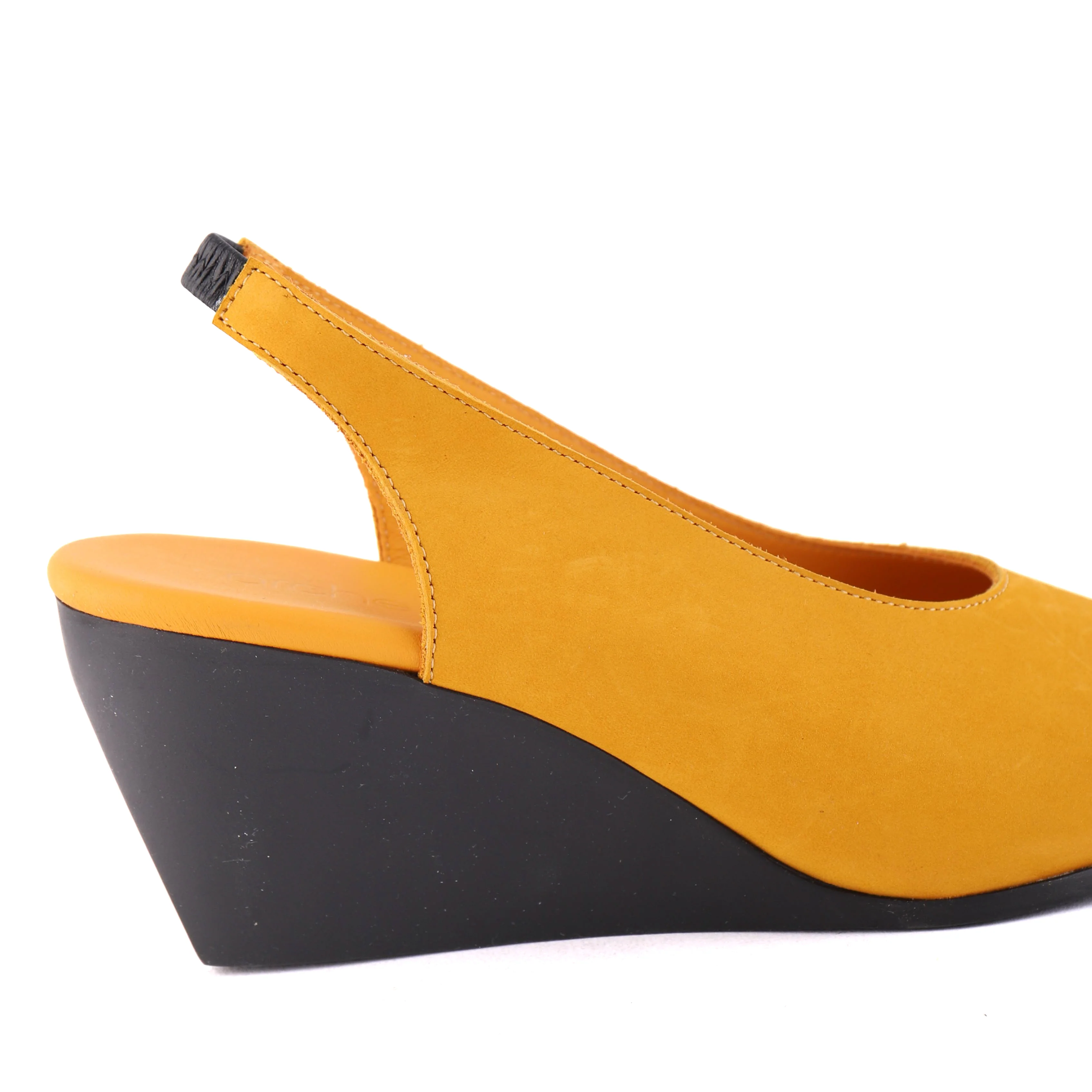 EGAELY Marigold Nubuck - Image 3