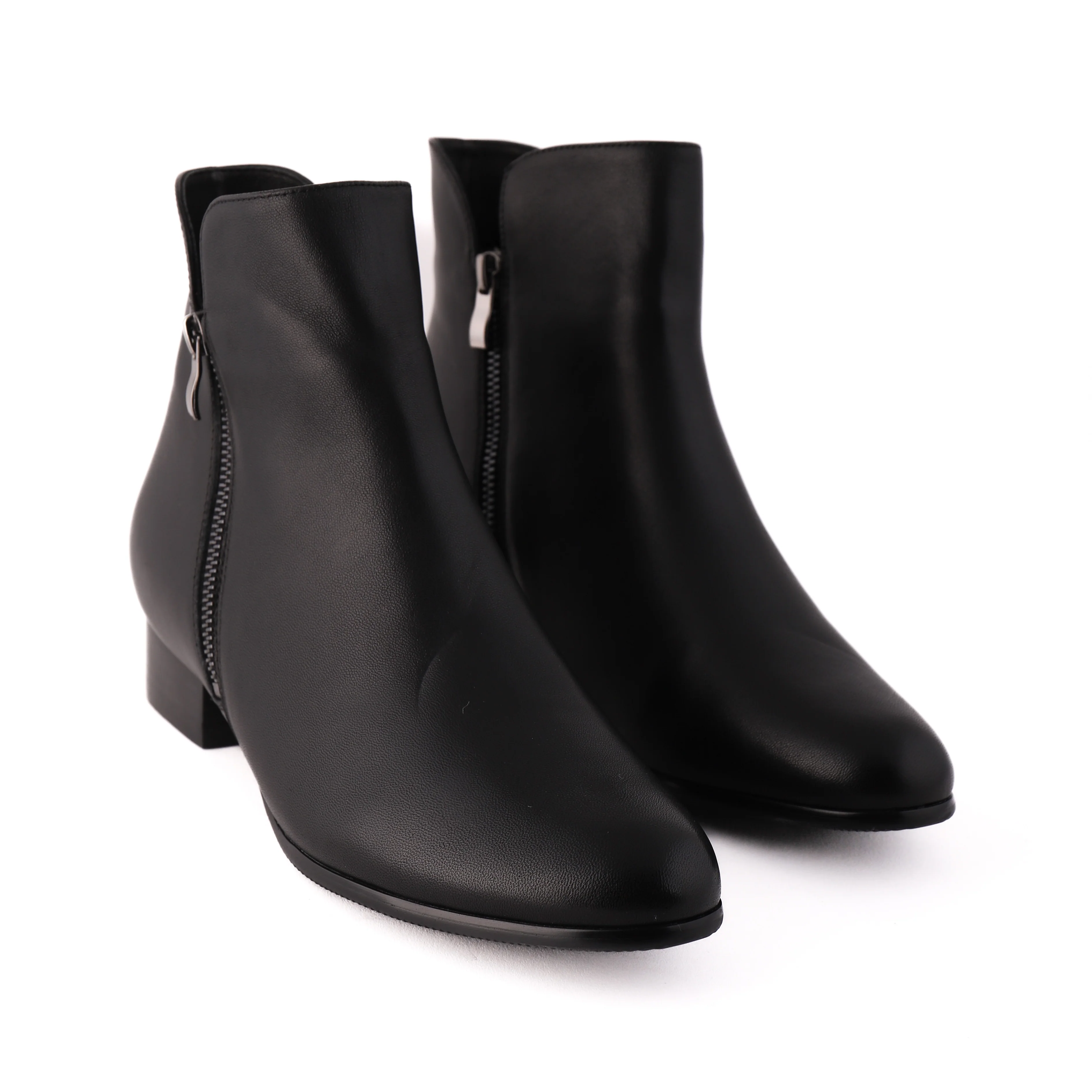 ELLYSE Black - Image 2