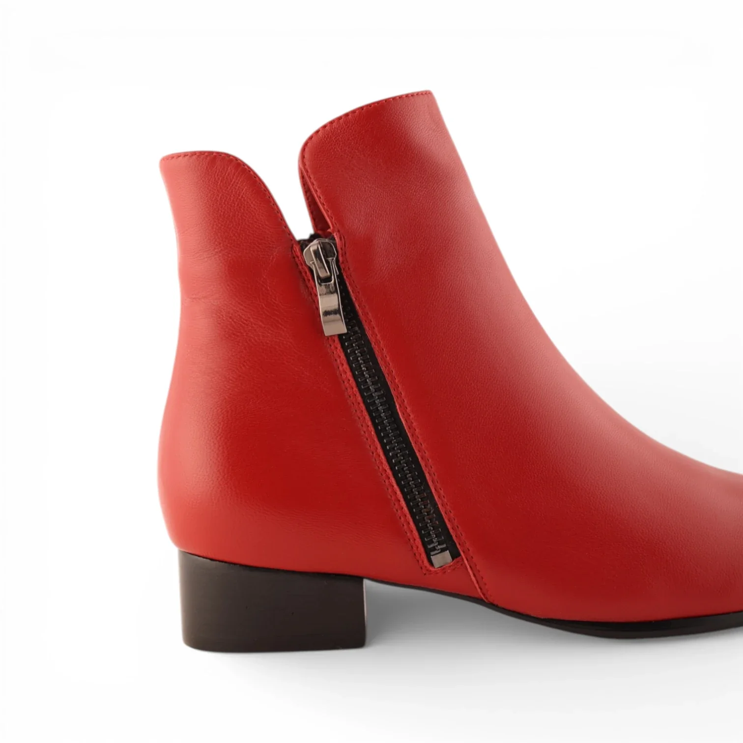 ELLYSE Cherry Red - Image 2