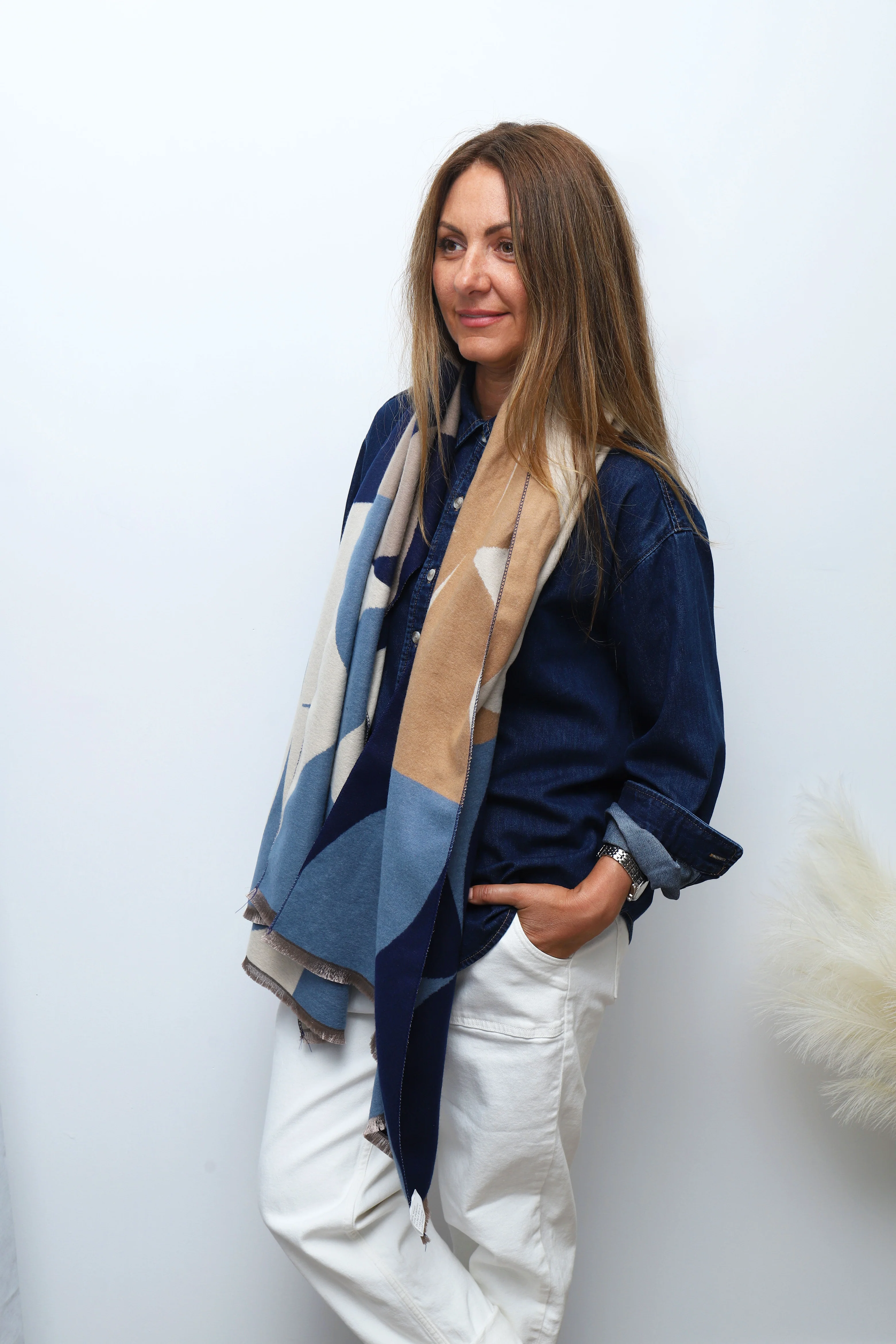 GATLIN Blue and Beige - Image 4
