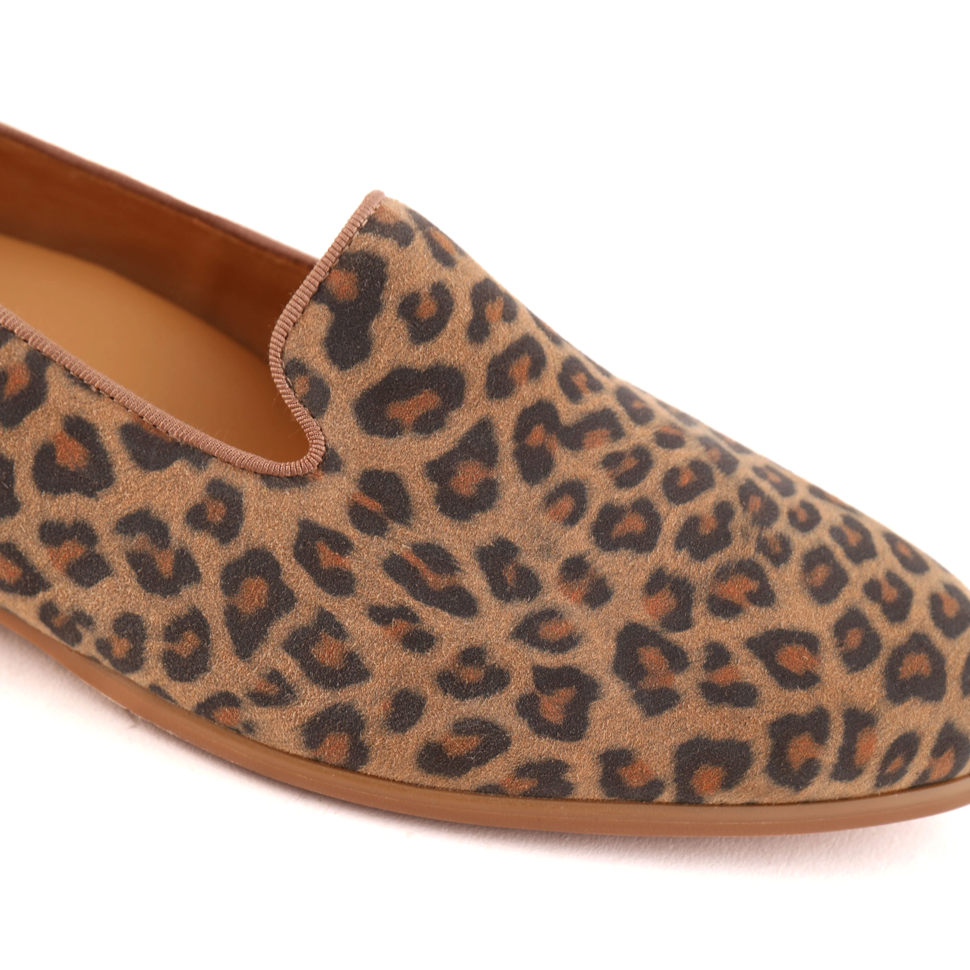 HONEYBEE Leopard Suede - Image 2