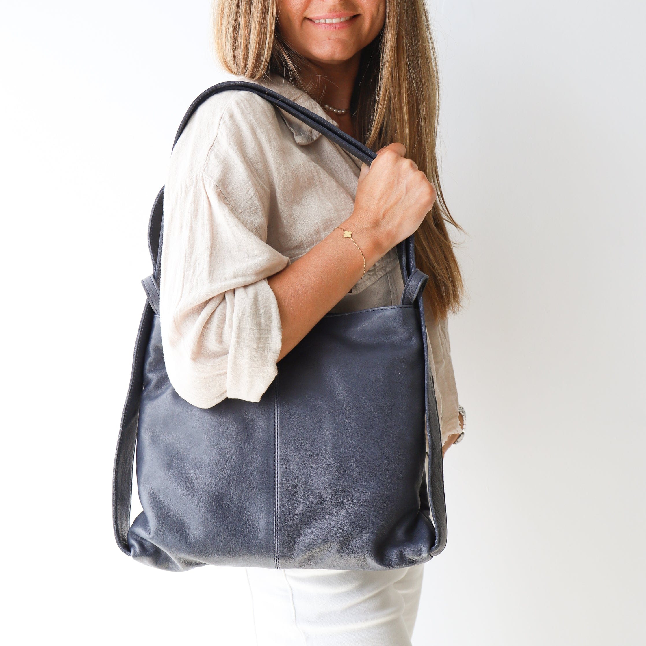 ISOBEL Navy Small - Image 2