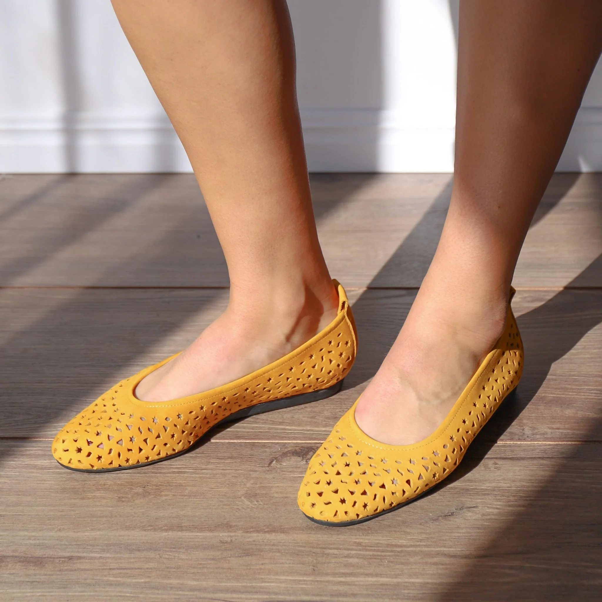 LILY Marigold Nubuck - Image 2