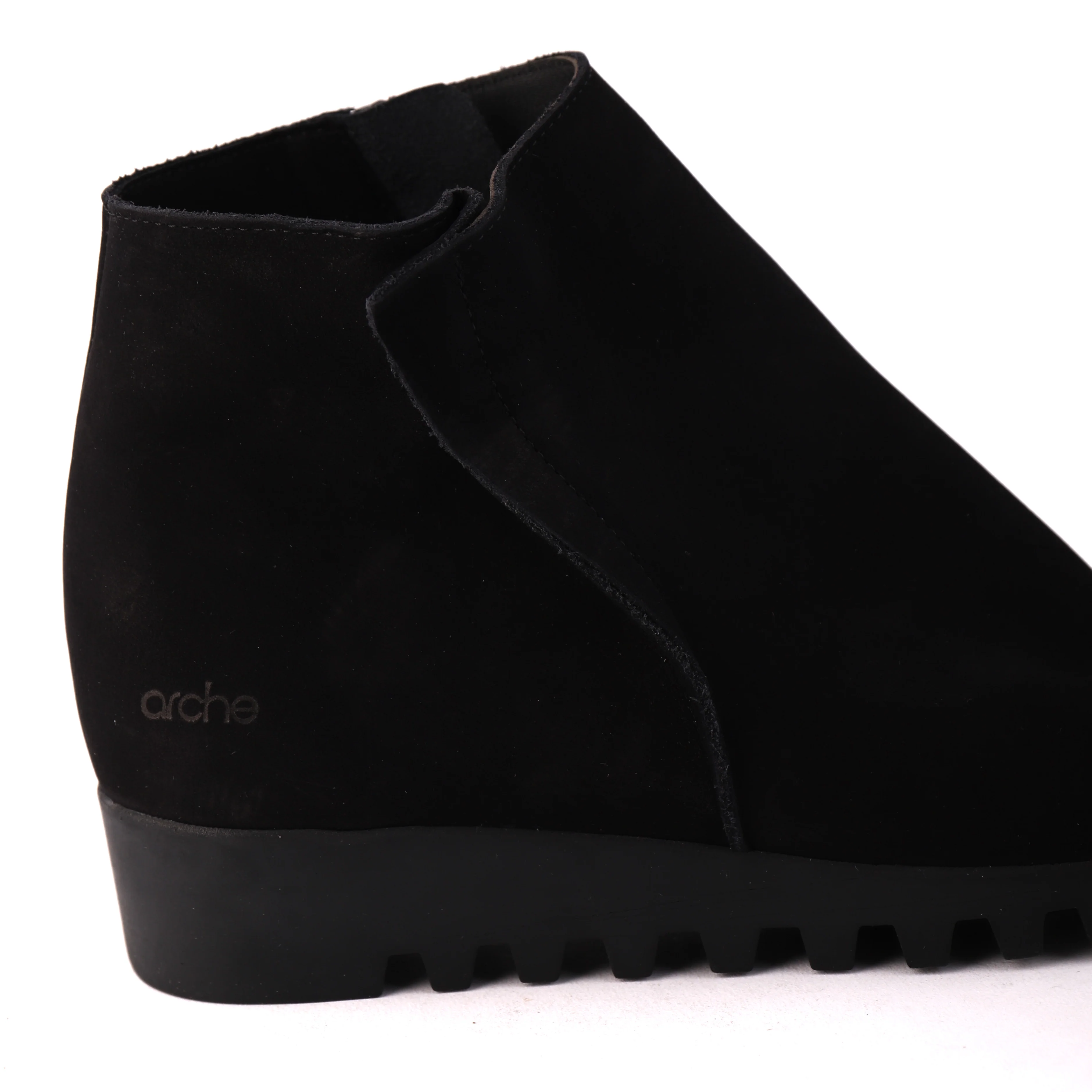 LOMHUS Black Nubuck - Image 3