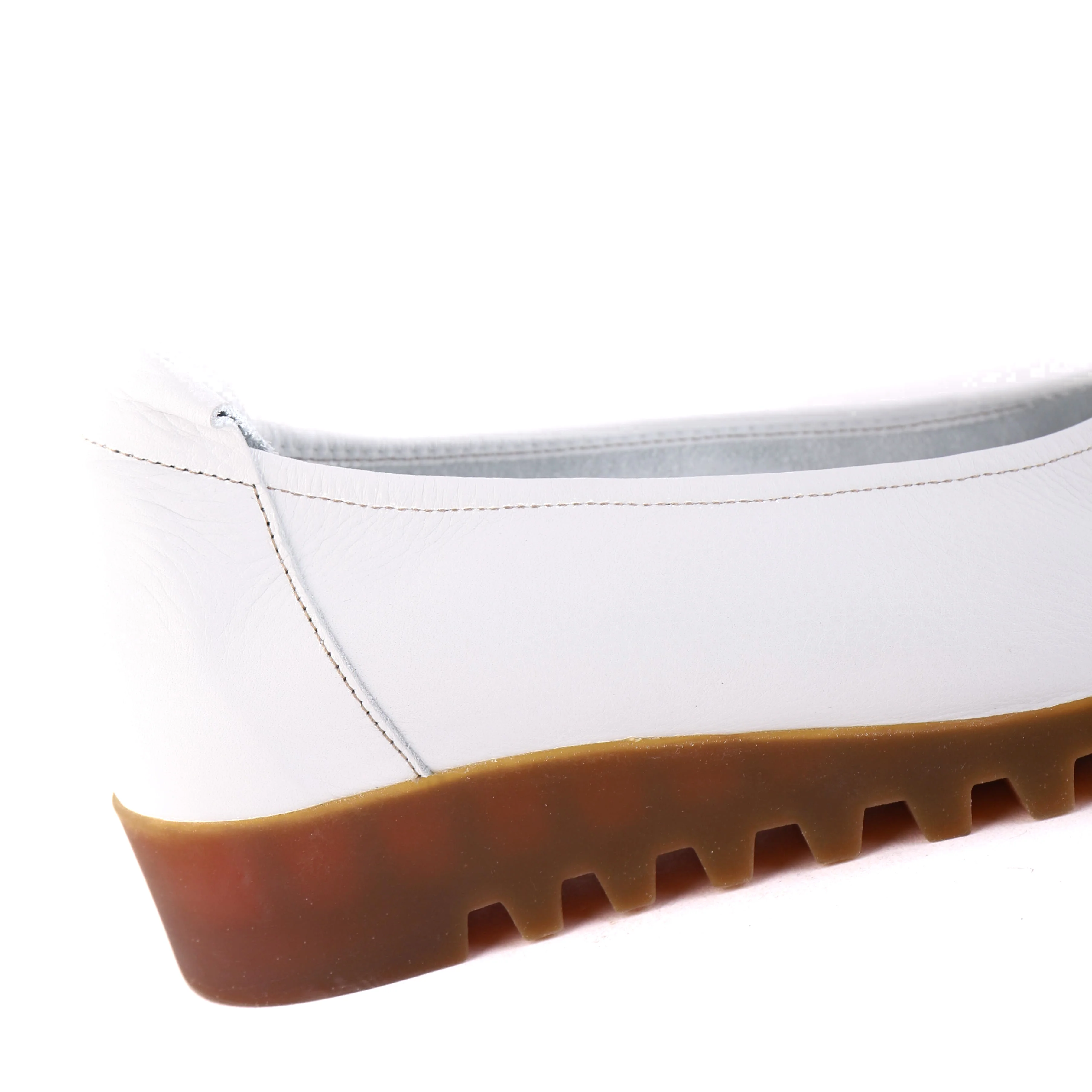LOMIS White - Image 3
