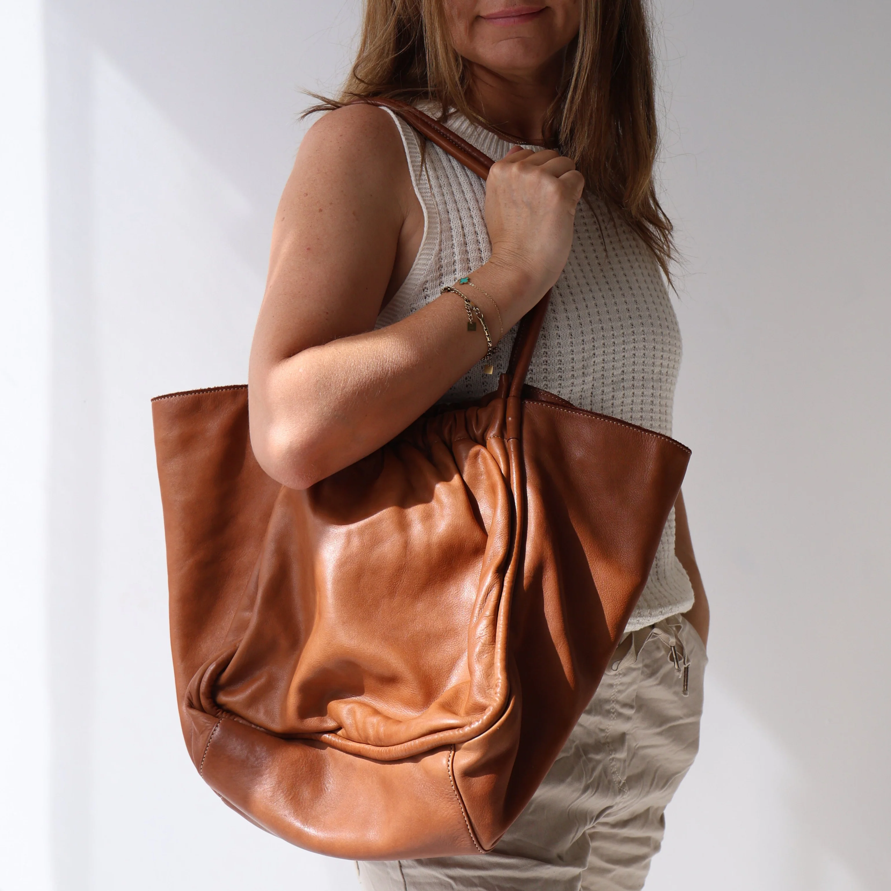 NEAVE Tan - Image 2