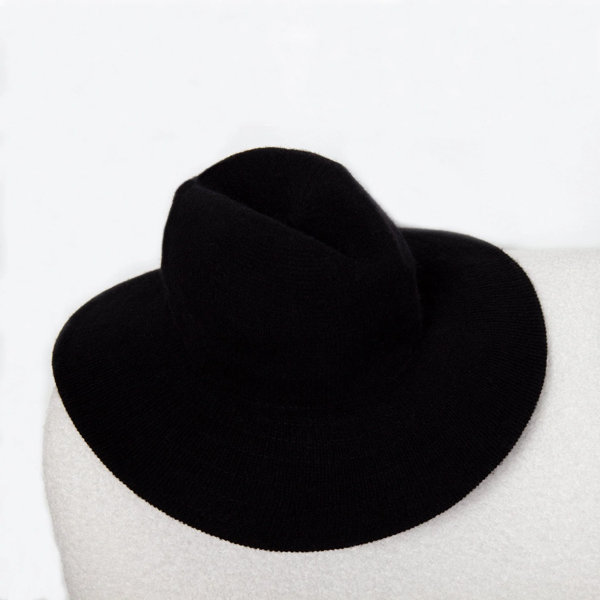 PANDRA Black - Image 4