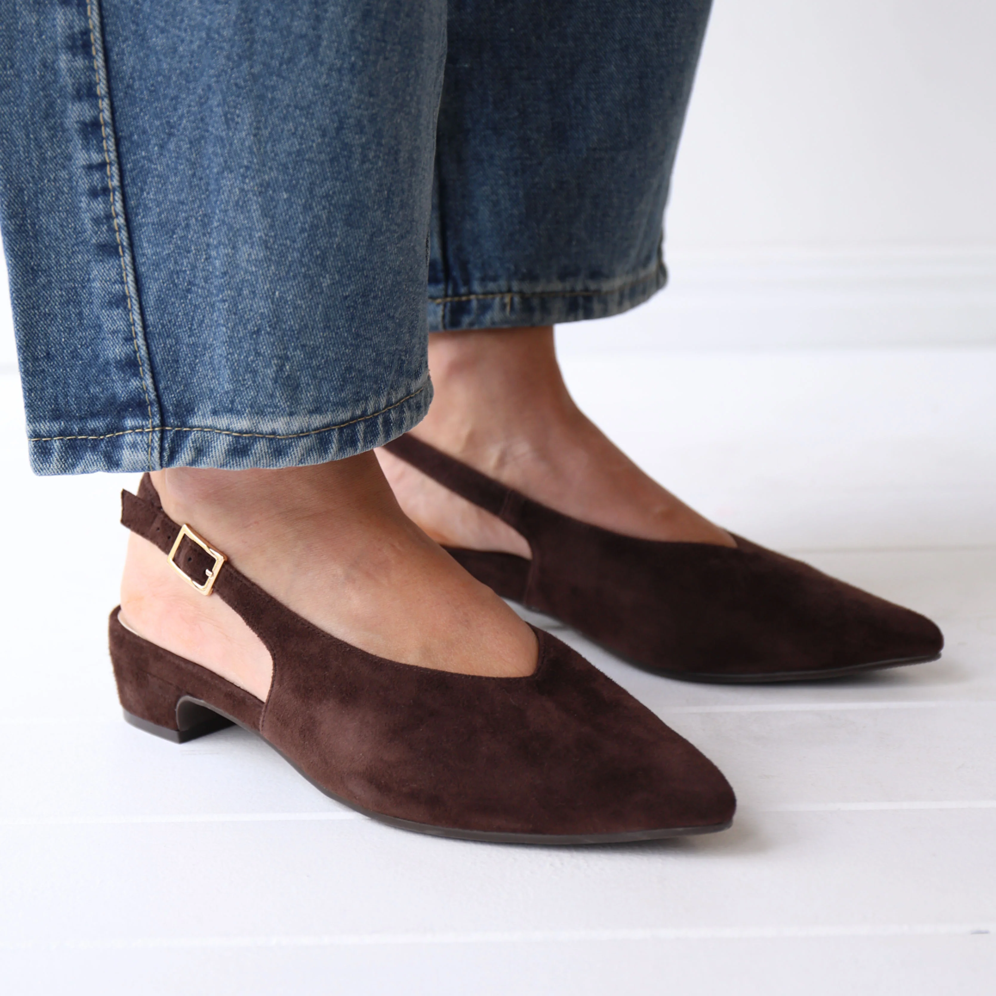 RIPPLE Chocolate Suede - Image 5