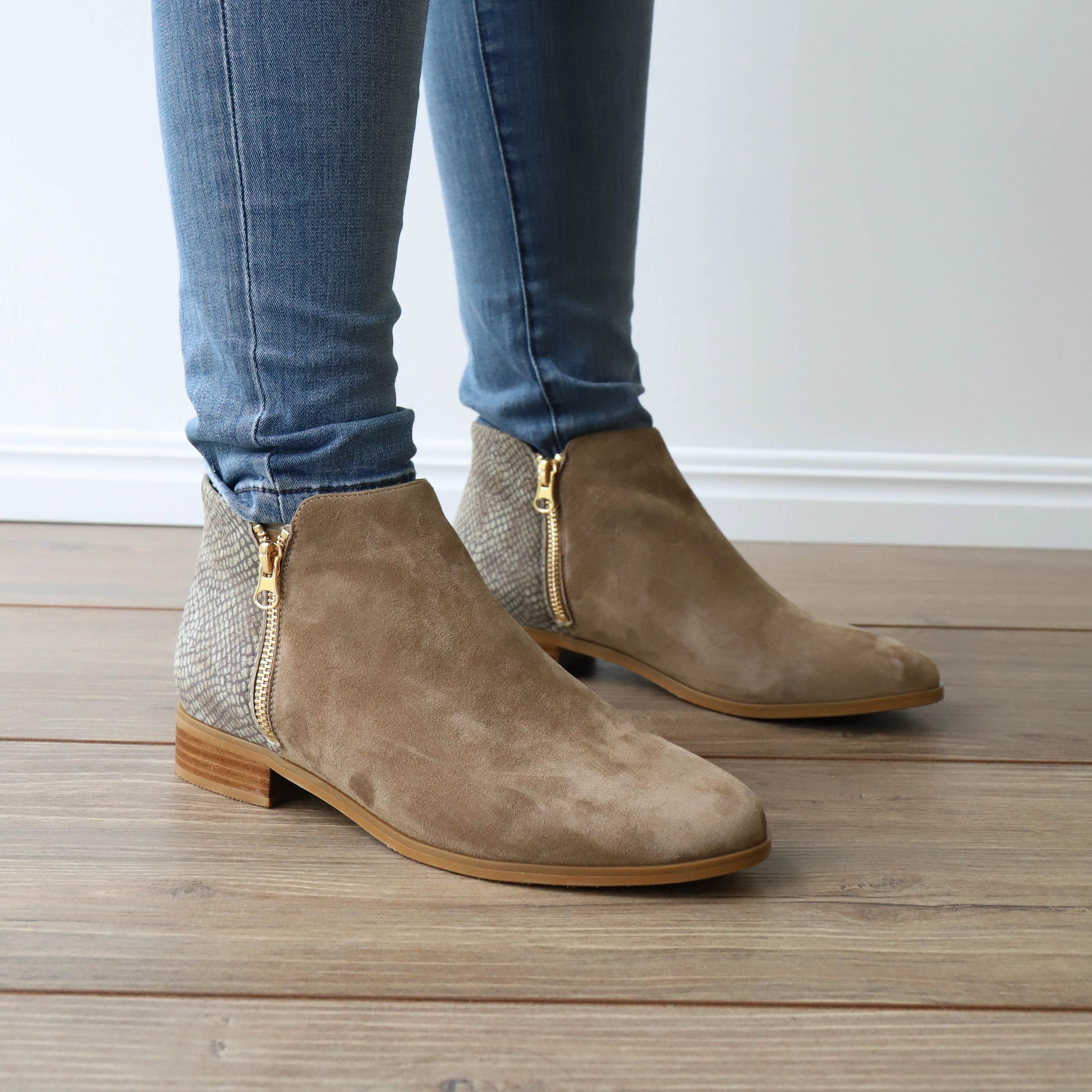 RIVER Taupe Suede/Snake - Image 2