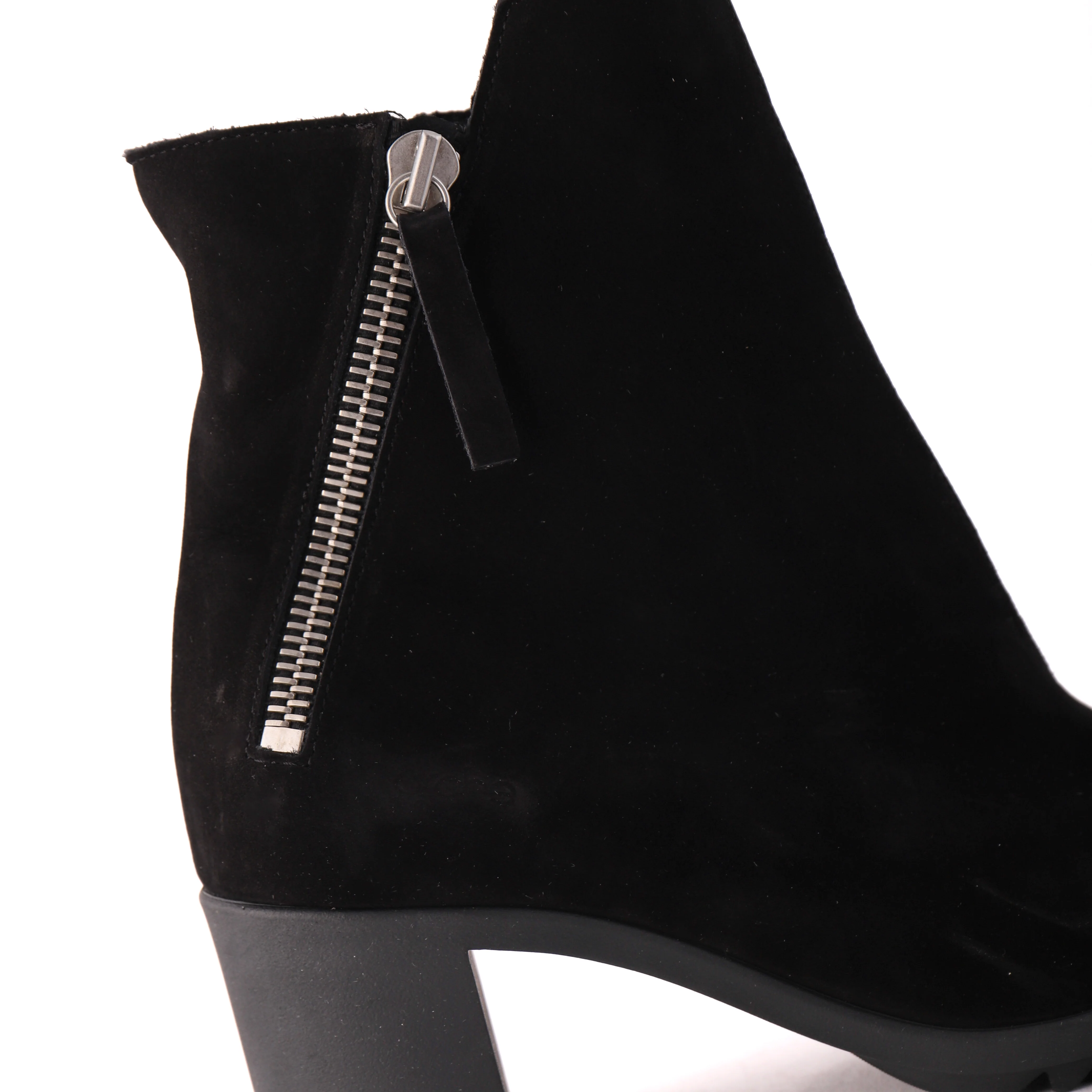 SHELBA Black Nubuck - Image 3