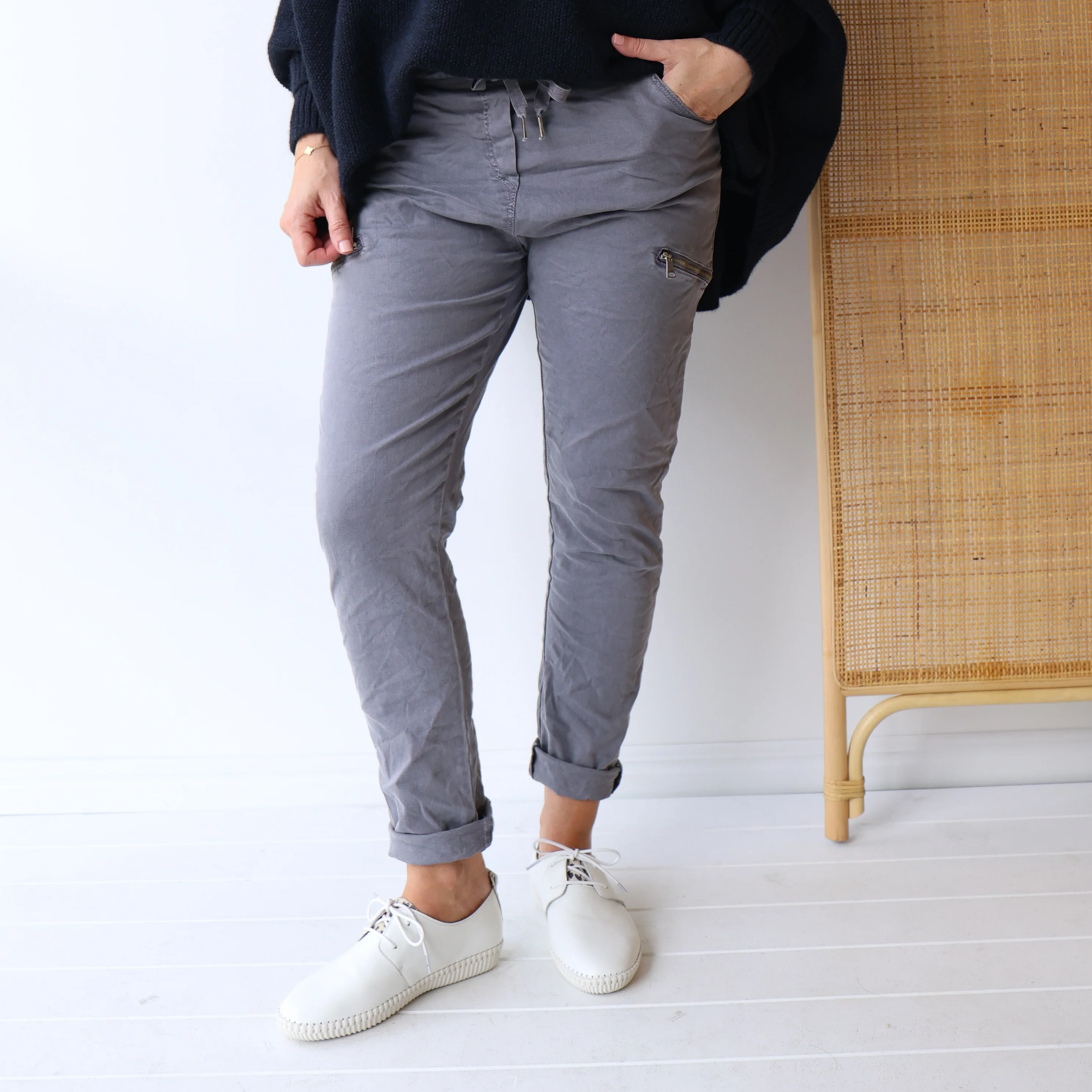 WALKER Grey - Image 3
